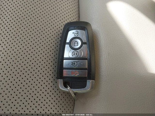2020 FORD ESCAPE TITANIUM 11