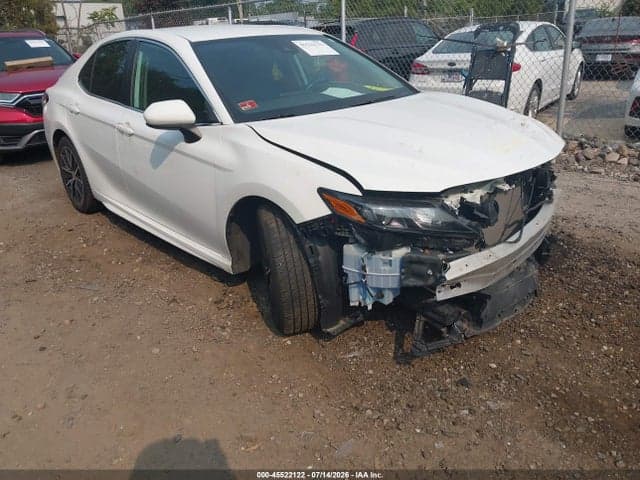 2021 TOYOTA CAMRY SE AWD - 1