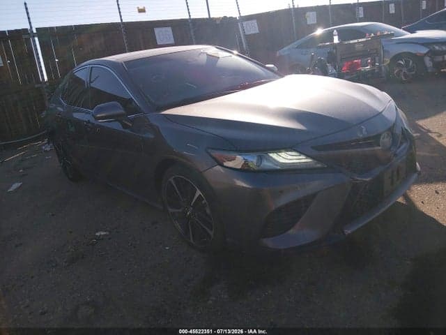 2018 TOYOTA CAMRY XSE