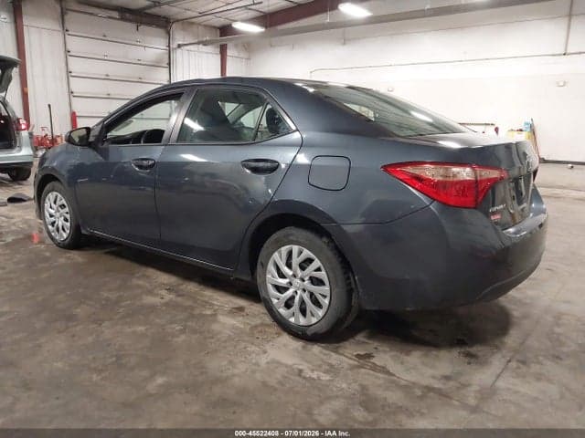 2017 TOYOTA COROLLA LE 3