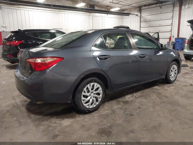 2017 TOYOTA COROLLA LE 4