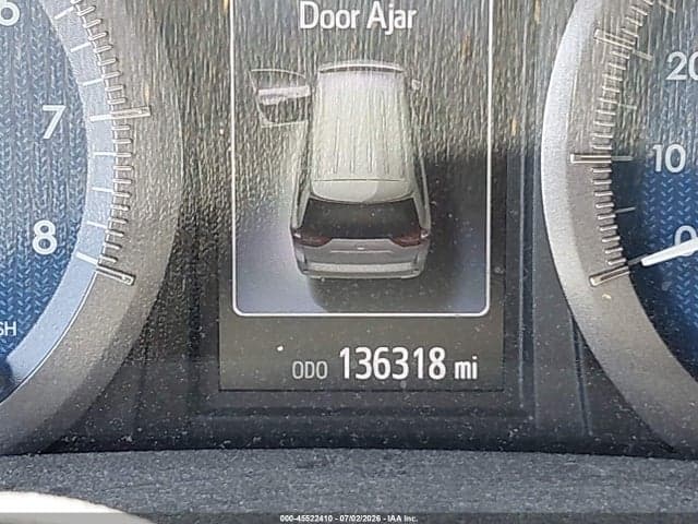 2018 TOYOTA SIENNA LE 8 PASSENGER 15
