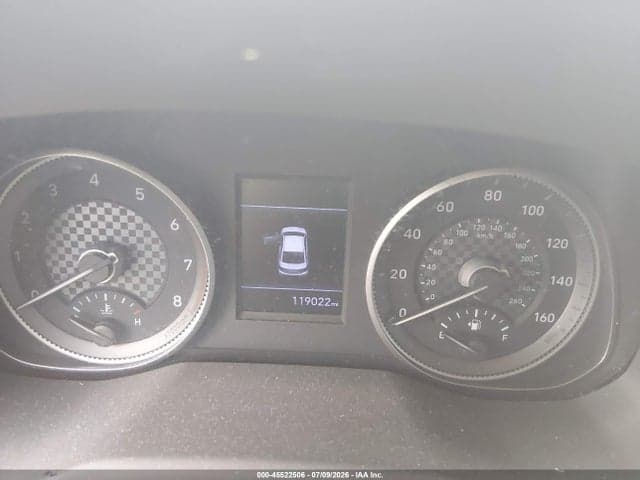 2020 HYUNDAI ELANTRA SEL 7