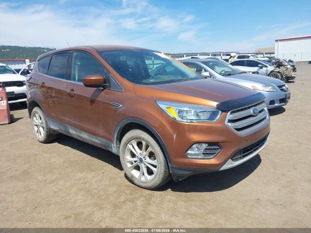 2017 FORD ESCAPE SE - 1