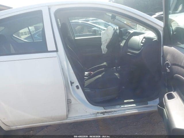 2019 NISSAN VERSA 1.6 S+ 5