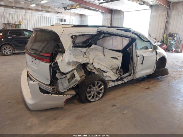 2022 CHRYSLER PACIFICA TOURING L AWD 6