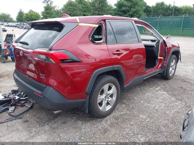 2019 TOYOTA RAV4 XLE 4
