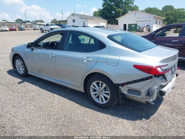 2025 TOYOTA CAMRY LE 3