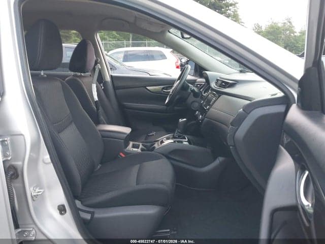 2020 NISSAN ROGUE SV FWD 5