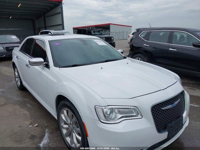 2018 CHRYSLER 300 LIMITED AWD 6