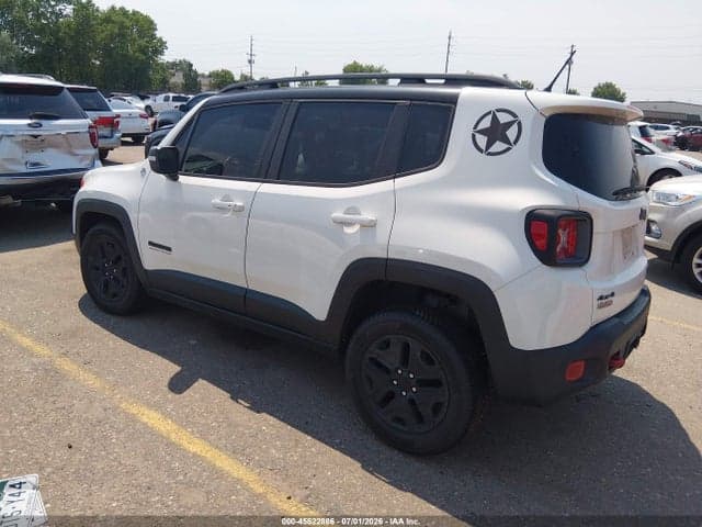 2017 JEEP RENEGADE DESERTHAWK 3