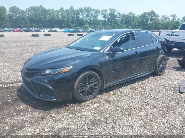 2023 TOYOTA CAMRY SE AWD 2
