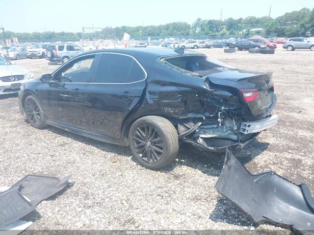 2023 TOYOTA CAMRY SE AWD 3