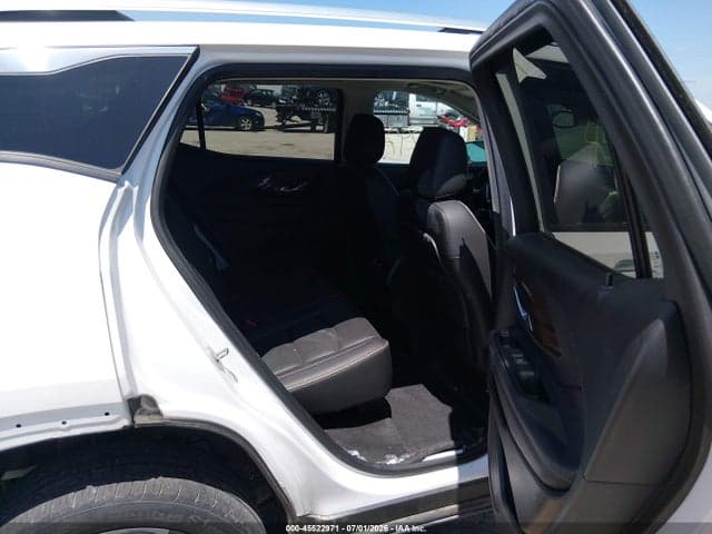 2019 GMC TERRAIN DENALI 8