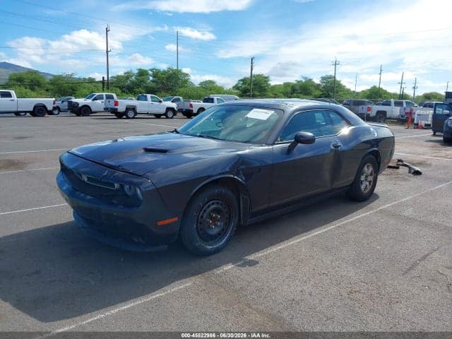 2018 DODGE CHALLENGER SXT 2