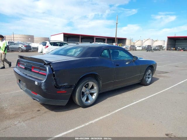 2018 DODGE CHALLENGER SXT 4