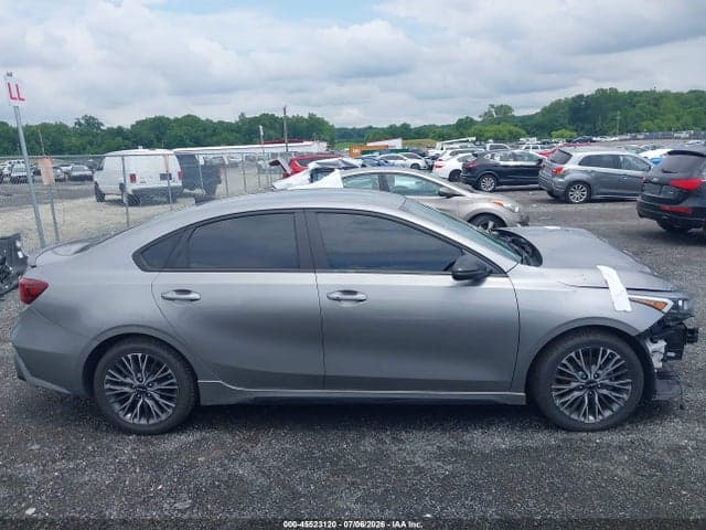 2022 KIA FORTE GT-LINE 13