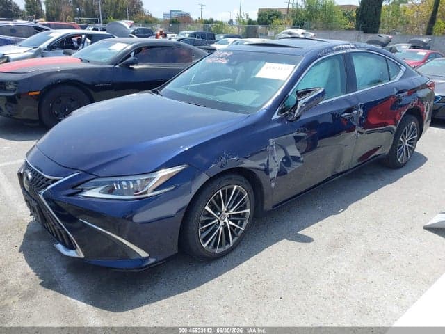 2022 LEXUS ES 250 2