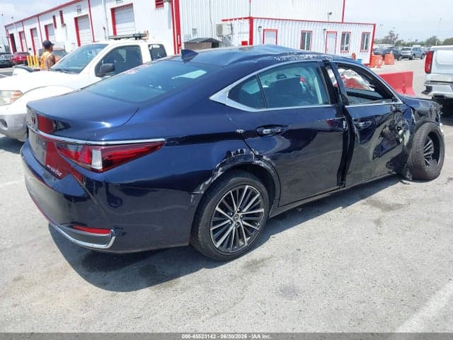 2022 LEXUS ES 250 4