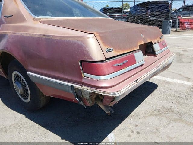 1985 FORD THUNDERBIRD 12