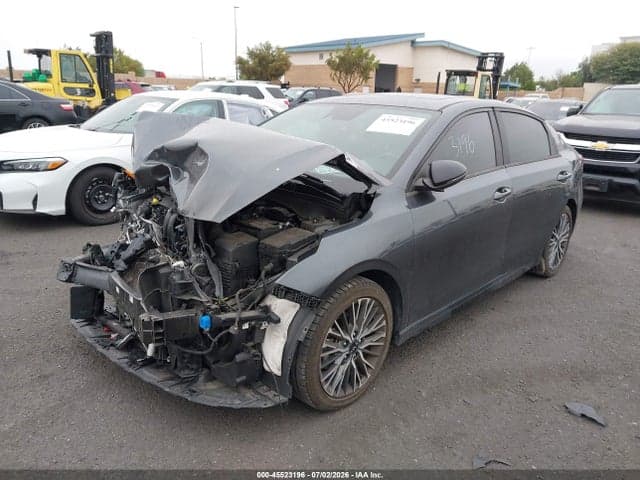 2022 KIA FORTE GT-LINE 2