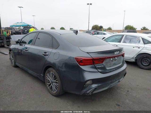 2022 KIA FORTE GT-LINE 3