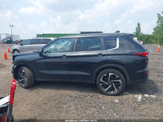 2022 MITSUBISHI OUTLANDER ES 2.5 S-AWC 14