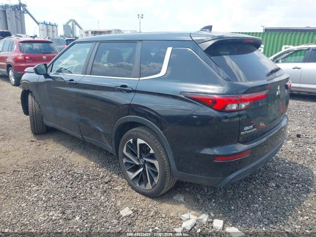 2022 MITSUBISHI OUTLANDER ES 2.5 S-AWC 3