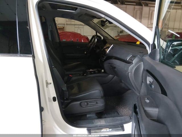 2018 HONDA PILOT ELITE 5