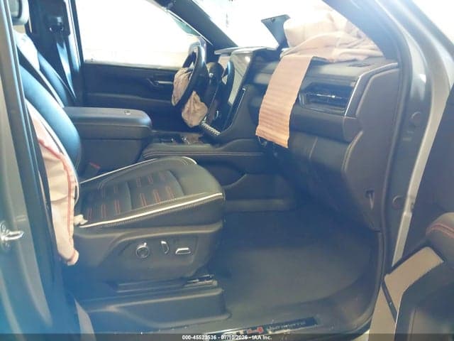 2025 GMC YUKON XL 4WD AT4 ULTIMATE 5