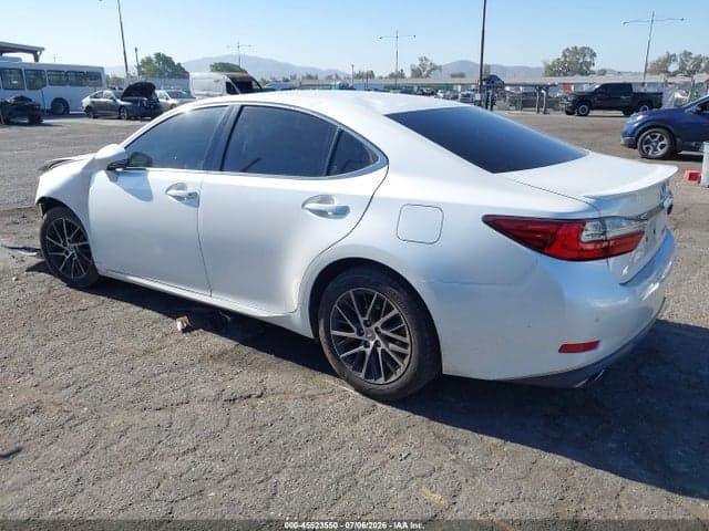 2017 LEXUS ES 350 3