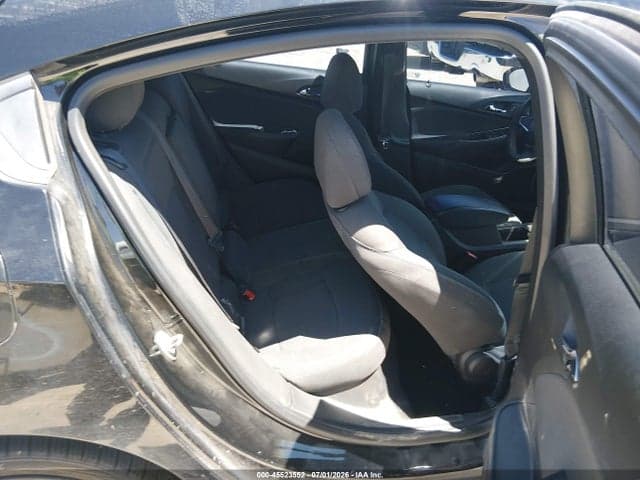 2018 CHEVROLET CRUZE LT AUTO 8