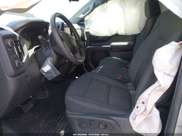 2026 CHEVROLET SILVERADO 1500 4WD SHORT BED CUSTOM TRAIL BOSS 5