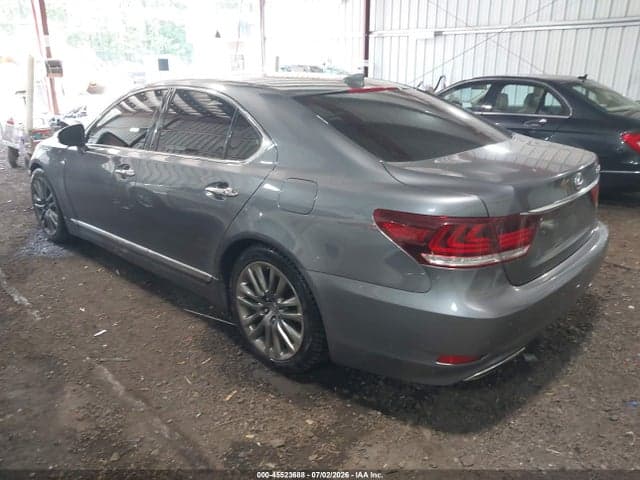 2017 LEXUS LS 460 3