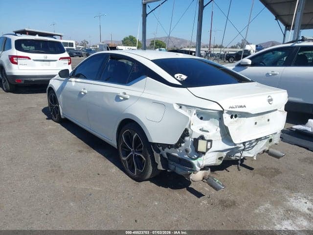 2024 NISSAN ALTIMA SR FWD 3