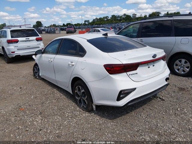 2021 KIA FORTE LXS 3
