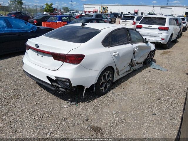 2021 KIA FORTE LXS 4