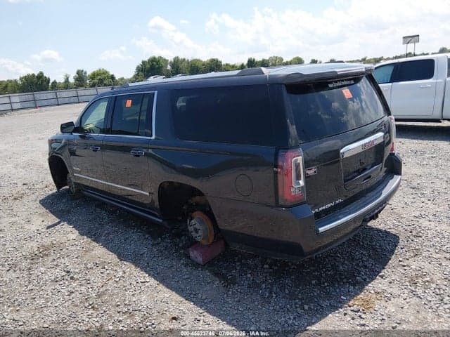 2016 GMC YUKON XL DENALI 3