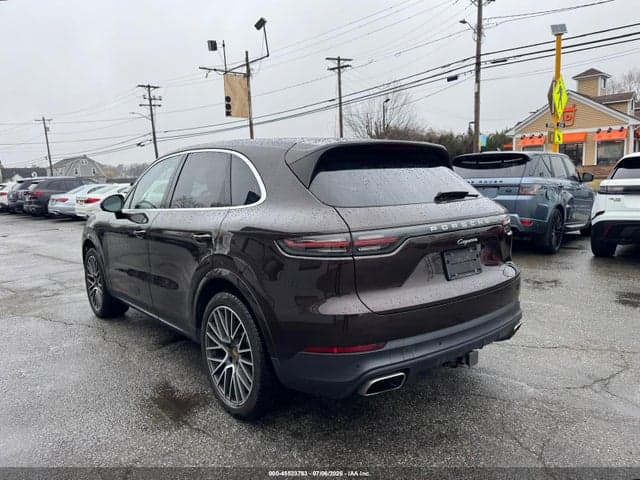 2021 PORSCHE CAYENNE 3