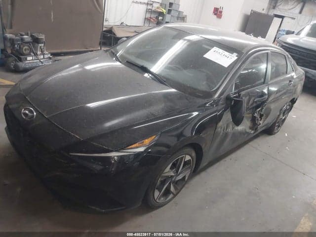 2023 HYUNDAI ELANTRA SEL 2