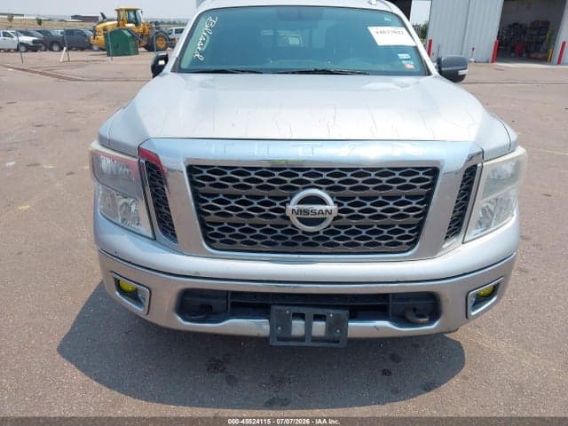 2018 NISSAN TITAN SV 6