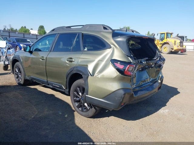 2025 SUBARU OUTBACK ONYX EDITION 3