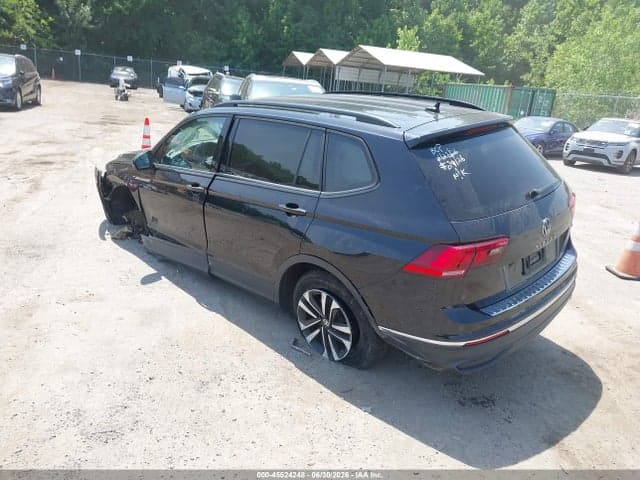 2022 VOLKSWAGEN TIGUAN 2.0T S 3