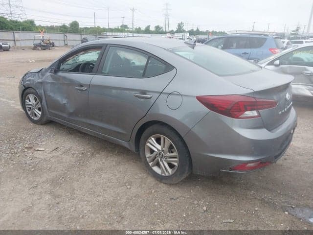 2019 HYUNDAI ELANTRA SEL 3