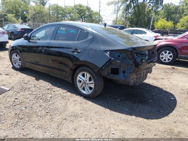 2020 HYUNDAI ELANTRA SEL 3