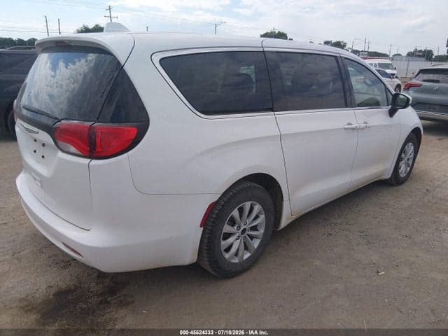 2017 CHRYSLER PACIFICA TOURING 4