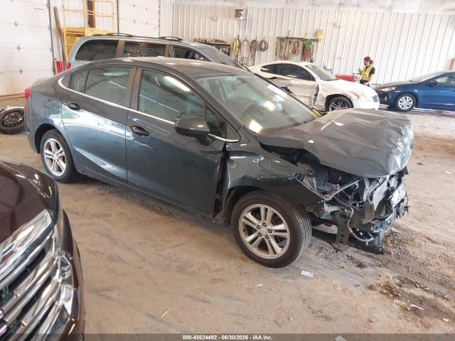2018 CHEVROLET CRUZE LT AUTO - 1