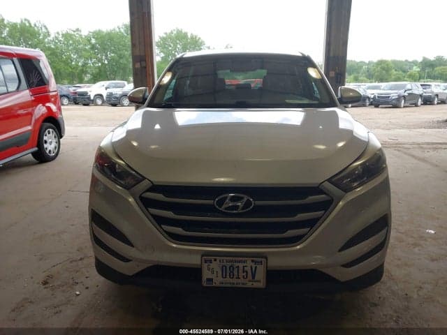 2018 HYUNDAI TUCSON SE 12