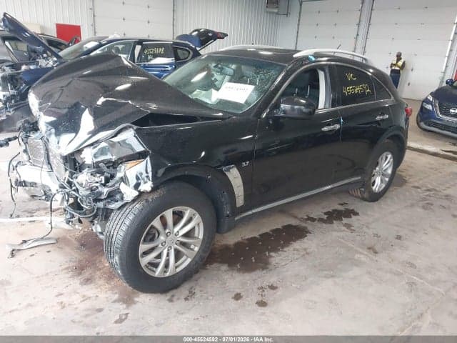 2017 INFINITI QX70 2