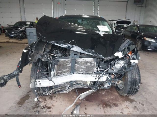 2017 INFINITI QX70 11